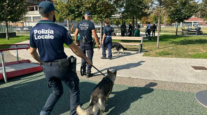 Polizia Locale di Brescia controlli nei parchi cittadini 