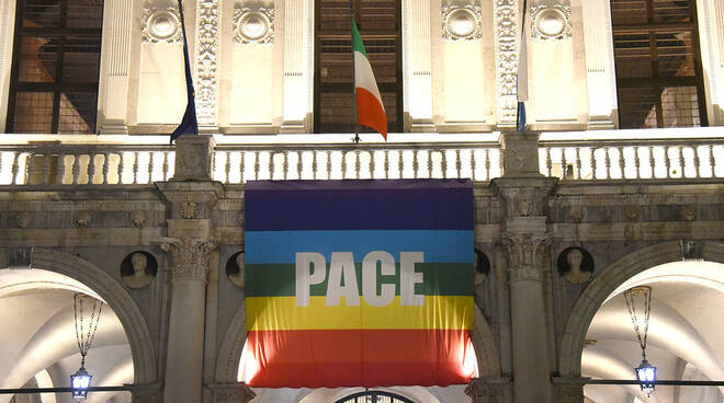 Bandiera della Pace Palazzo Loggia