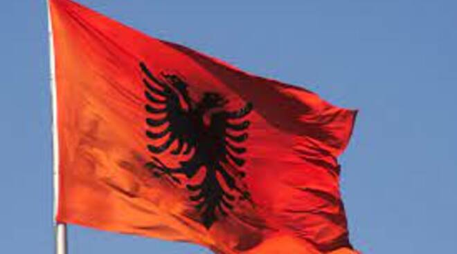 bandiera albanese, Festa nazionale indipendenza Albania 28 novembre
