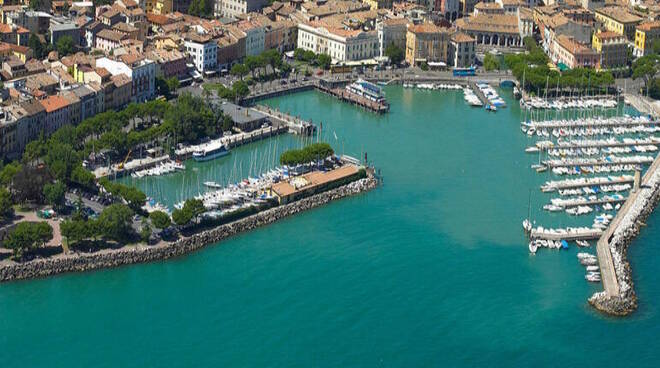 Desenzano Porto Vecchio e diga foranea