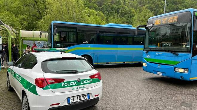 polizia locale valsabbia controlli autobus