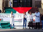 Sanitari per Gaza presidio piazza Vittoria 6 aprile 2024