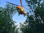 Cnsas elicottero di soccorso alpino  a Gavardo monte Tesio