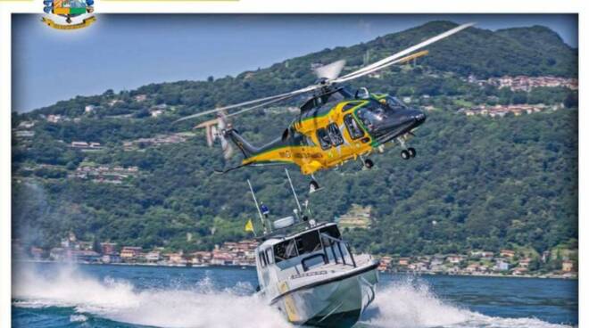 guardia finanza nave e elicottero